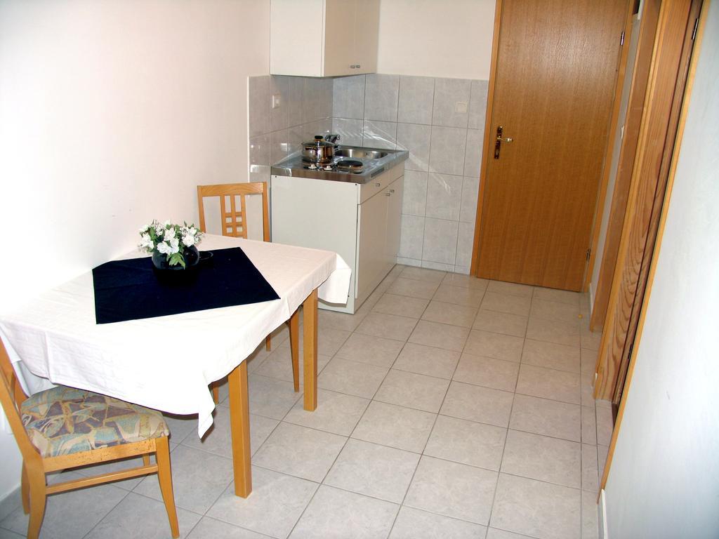 Apartments Vidovic Vodice Room photo