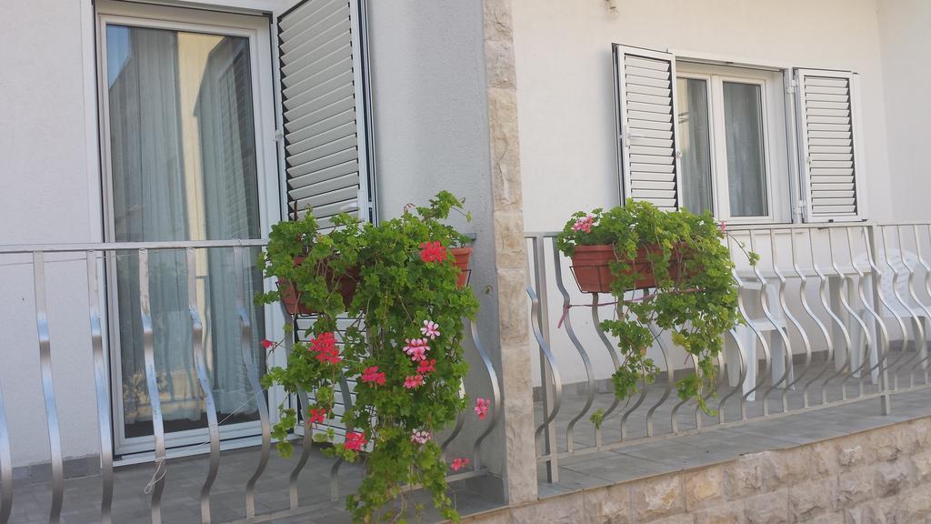 Apartments Vidovic Vodice Room photo