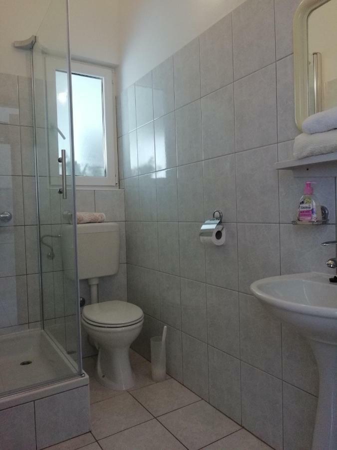 Apartments Vidovic Vodice Exterior photo